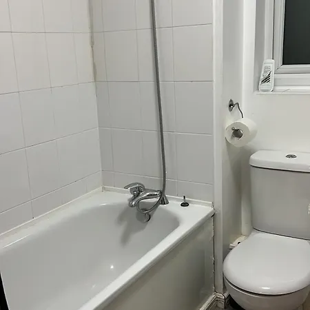 2 Bed Townhouse, Sleeps 5, Close To Manchester City Centre Exterior photo